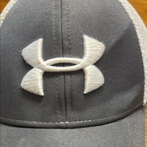 Under Armour White and Gray Mesh Hat - Picture 3 of 8